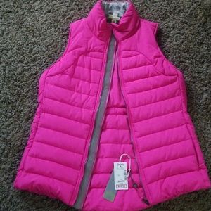 Pink vest nwt!